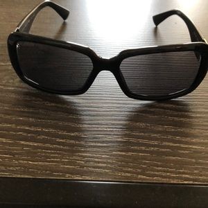 Black Fendi Sunglasses